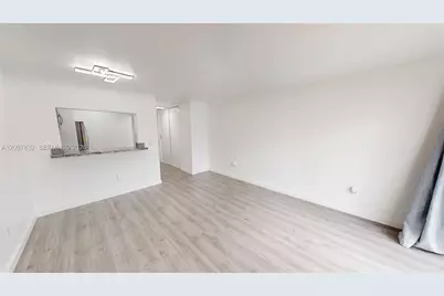 1441 Lincoln Rd #309, Miami Beach, FL 33139 - Photo 2