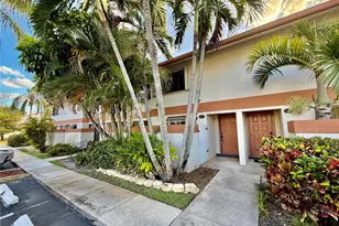 4403 SW 70th Terrace, Davie, FL 33314 - Photo 2