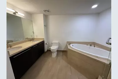 7930 East Dr #1607, North Bay Village, FL 33141 - Photo 16