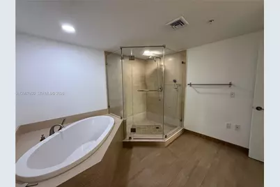 7930 East Dr #1607, North Bay Village, FL 33141 - Photo 20