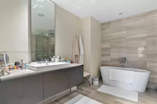 3250 NE 188th St, Aventura, FL 33180 - Photo 36