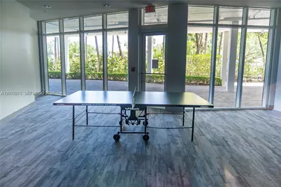 6515 Collins Ave #1609, Miami Beach, FL 33141 - Photo 32