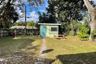 645 NE 35, Oakland Park, FL 33334 - Photo 18