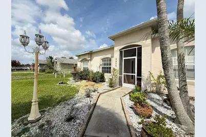 2033 SW Beekman St #2033, Port Saint Lucie, FL 34953 - Photo 6