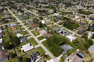 2033 SW Beekman St, Port Saint Lucie, FL 34953 - Photo 40