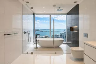 300 Biscayne Blvd Way, Miami, FL 33131 - Photo 12