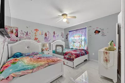 16438 SW 28th St, Miramar, FL 33027 - Photo 14
