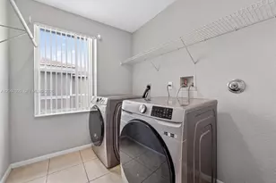 16438 SW 28th St, Miramar, FL 33027 - Photo 18