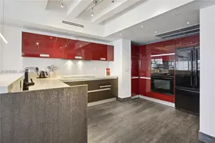 5255 Collins Ave, Miami Beach, FL 33140 - Photo 10