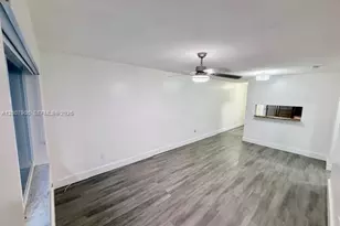 1945 NW 29th St, Miami, FL 33142 - Photo 32