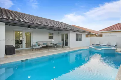 14005 SW 17th Ter, Miami, FL 33175 - Photo 16