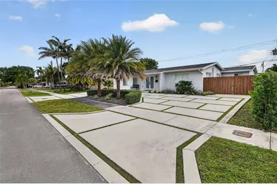 4865 SW 94th Ave, Miami, FL 33165 - Photo 2