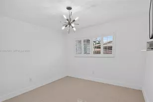 4865 SW 94th Ave, Miami, FL 33165 - Photo 14