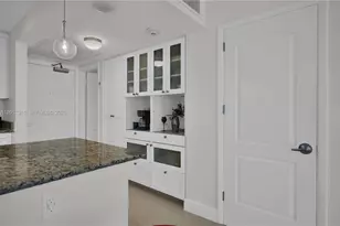 10275 Collins Ave, Bal Harbour, FL 33154 - Photo 12