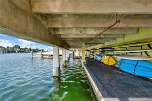 5600 Collins Ave, Miami Beach, FL 33140 - Photo 20