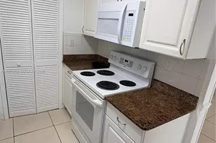 17600 NW 68th Ave, Hialeah, FL 33015 - Photo 12