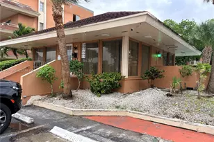 17600 NW 68th Ave, Hialeah, FL 33015 - Photo 24