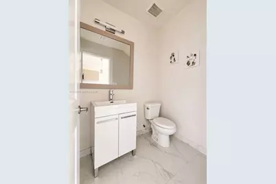 2505 NE 193rd St #4112, Miami, FL 33180 - Photo 18