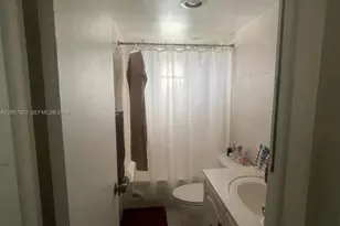 680 Miller Dr, Miami Springs, FL 33166 - Photo 22