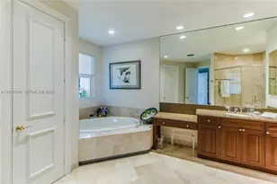 19471 NE 14th Ct, Miami, FL 33179 - Photo 30