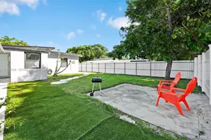 13840 NW 5th Ct, North Miami, FL 33168 - Photo 8