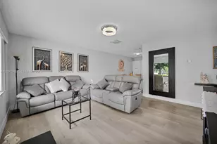 7309 NW 62nd St, Tamarac, FL 33321 - Photo 4
