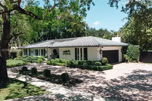16241 W Troon Cir, Miami Lakes, FL 33014 - Photo 2