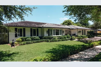 16241 W Troon Cir, Miami Lakes, FL 33014 - Photo 1