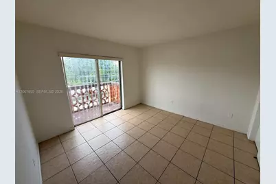 2330 NW 11th St #33, Miami, FL 33125 - Photo 2