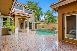 16403 Diamond Head Dr, Weston, FL 33331 - Photo 6