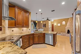 16403 Diamond Head Dr, Weston, FL 33331 - Photo 18
