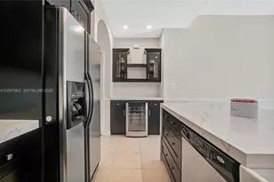 8334 NW 144th Terrace, Miami Lakes, FL 33016 - Photo 8