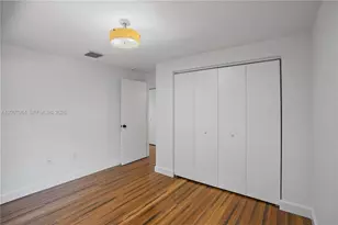 476 NE 119th St, Biscayne Park, FL 33161 - Photo 36