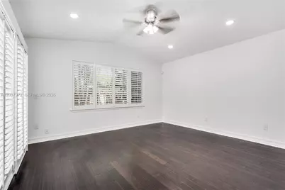 720 NE 17th Ter, Fort Lauderdale, FL 33304 - Photo 18