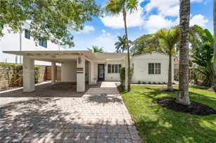 720 NE 17th Terrace, Fort Lauderdale, FL 33304 - Photo 1