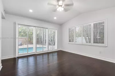 720 NE 17th Ter, Fort Lauderdale, FL 33304 - Photo 16