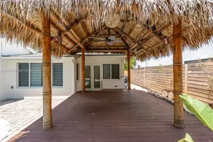 720 NE 17th Terrace, Fort Lauderdale, FL 33304 - Photo 30