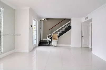 13501 NE 23rd Ct, North Miami, FL 33181 - Photo 16