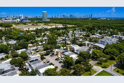 13501 NE 23rd Ct, North Miami, FL 33181 - Photo 24