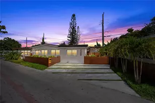 2380 NE 137th St, North Miami Beach, FL 33181 - Photo 12