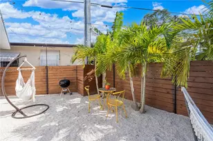2380 NE 137th St, North Miami Beach, FL 33181 - Photo 20
