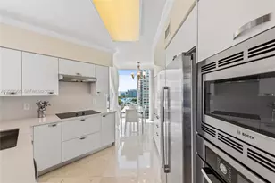 3370 Hidden Bay Dr, Aventura, FL 33180 - Photo 26