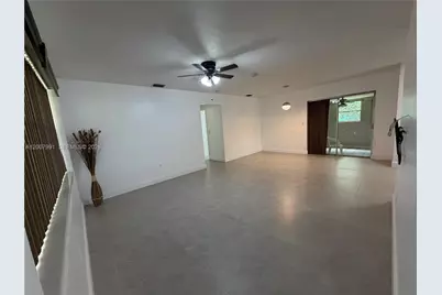 1160 NW 77th Way #1160, Pembroke Pines, FL 33024 - Photo 2