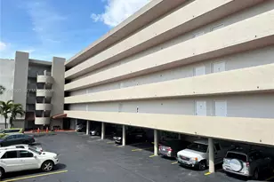 802 NW 87th Ave, Miami, FL 33172 - Photo 4