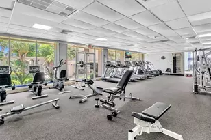 300 Bayview Dr, Sunny Isles Beach, FL 33160 - Photo 24