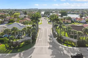 131 NW 187th Ave, Pembroke Pines, FL 33029 - Photo 2