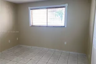 7011 W 29th Ave, Hialeah, FL 33018 - Photo 6