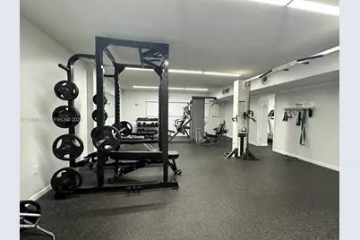 511 Ives Dairy Rd #301-6, Miami, FL 33179 - Photo 56