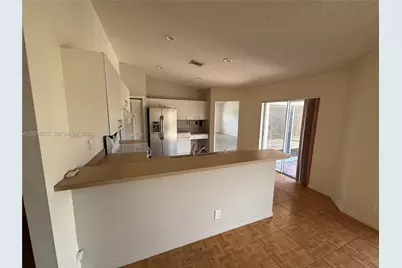 10379 Welleby Isles Blvd, Sunrise, FL 33351 - Photo 14