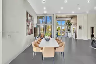 307 Holiday Dr, Hallandale Beach, FL 33009 - Photo 24